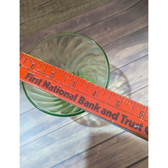 Vintage Green Depression Vaseline Glass Sherbet Dish Custard Federal Pattern Glo - Picture 6 of 6